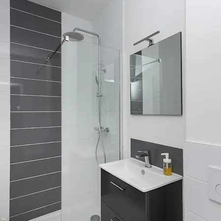 Διαμέρισμα Le Terrible *